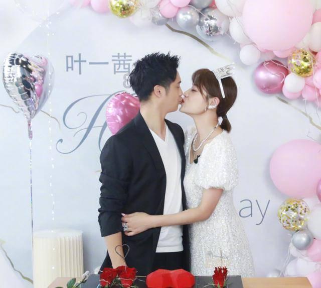 聊父母是不是男人最讨厌和女友一起做的事情？游戏画面